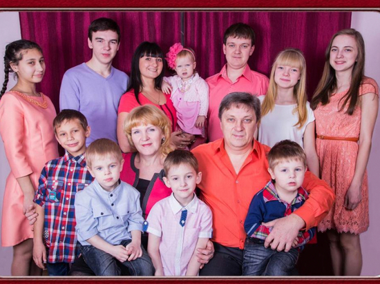  Денежными премиями наградят лучшие семьи Хабаровского края