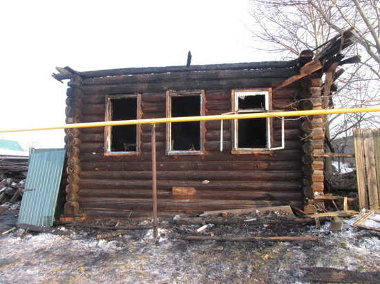 В Марий Эл пожилая женщина погибла в своем доме во время пожара