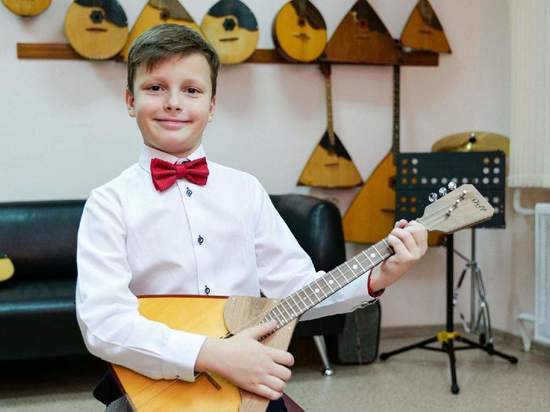 В школы искусств Ямала за год купили 260 новых музыкальных инструментов