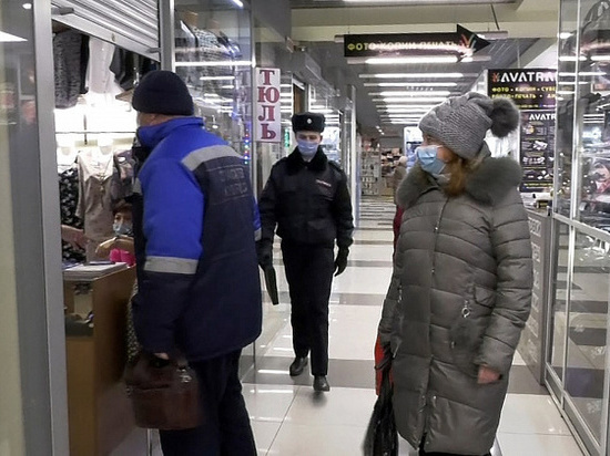 Почти шесть тысяч проверок масочного режима провели в Кемерове за месяц