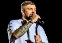 Известный продюсер Андрей Разин обрушился с критикой на рэпера Басту из-за того, что музыкант дал крупный концерт в петербургском Ледовом дворце во время пандемии