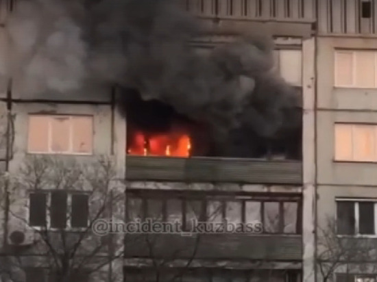 В кемеровском общежитии вспыхнул пожар