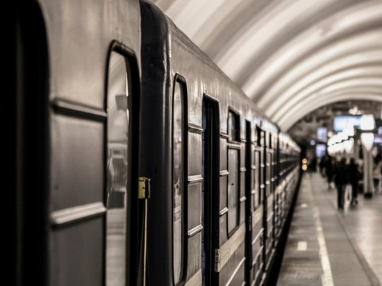 Интервал движения поездов метро в Петербурге может увеличиться до 5 минут