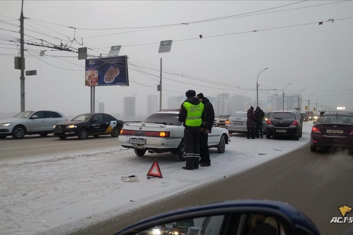 Димитровский мост в новосибирске