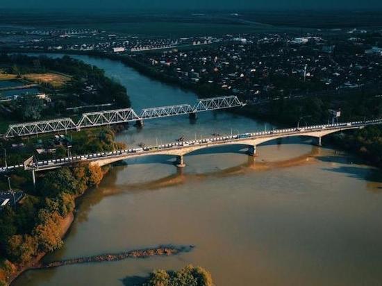 В Минтрансе планируют выделить ещё денег на строительство дублера Яблоновского моста
