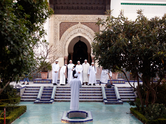Власти Франции пригрозили закрыть десятки мечетей по всей стране