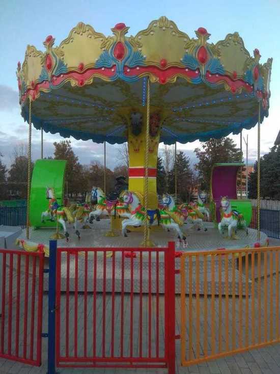 На Ставрополье  в городской сквер купили детский аттракцион