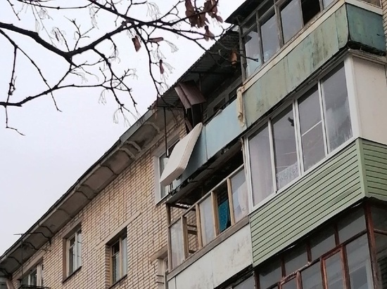 В соцсетях сообщают о трагедии в одной из многоэтажек Алексина