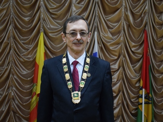 Олег Дубов стал главой Оленинского муниципального округа