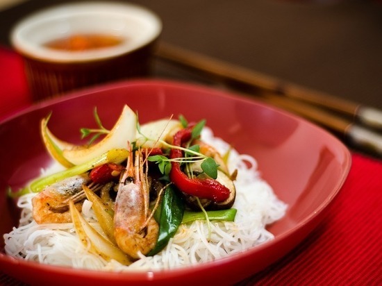 Кафе и ресторанам разрешили работать после 23:00