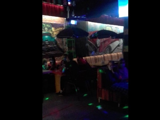 Власти, дружинники и полиция устроили «антимасочные» облавы на бары Барнаула
