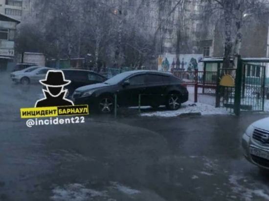 В Барнауле произошла новая коммунальная авария возле детсада