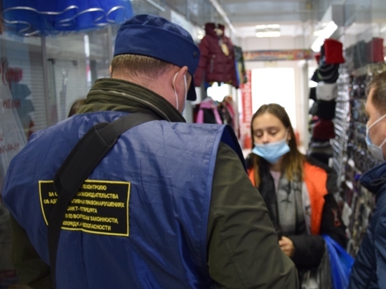 Губернатор Петербурга выступил против "марафона передачи коронавируса"