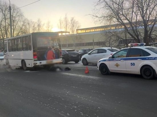 Пожилая жительница Воткинска погибла под колесами автобуса