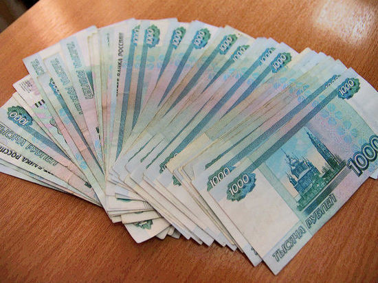 Жительницу Тверской области будут судить за дачу крупной взятки