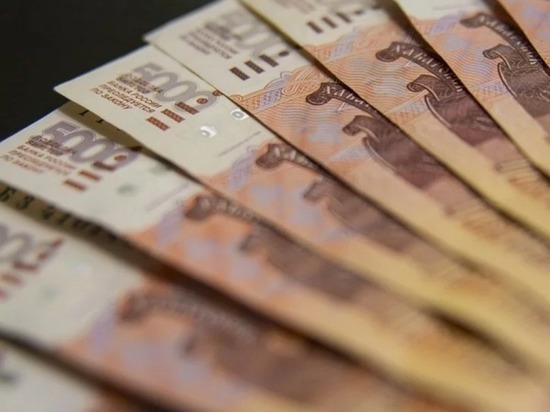 Пенсионерку в Нижнем Новгороде обманули на 500 тысяч рублей