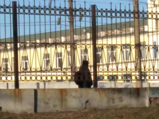 Соцсети: в Рязани на железнодорожном вокзале заметили онаниста