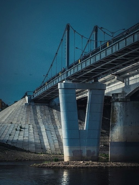 Смоленск мост. Мост через Днепр Смоленск. Смоленский мост фото. Мостовые Смоленска.
