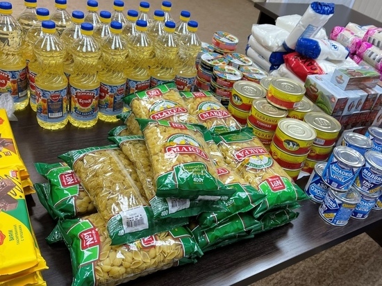 «Северяне против коронавируса»: на Ямале за неделю пенсионерам доставили 600 продуктовых наборов