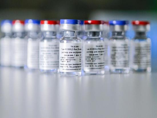 В Якутию поступили 300 доз вакцины от COVID-19