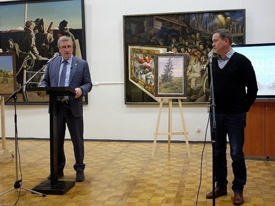 Губернатор Кировской области подарил музею картину