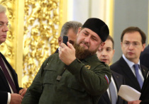 Глава Чечни Рамзан Кадыров заявил, что США начали "бороться со спортом, с женами, детьми, благотворительными организациями, спортсменами, лошадьми"