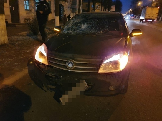 Молодой водитель из Тверской области сбил бабушку, перебегавшую дорогу в неположенном месте