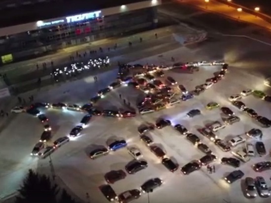 В Ярославской области НаШествие Дедов Морозов встретят автофлешмобом