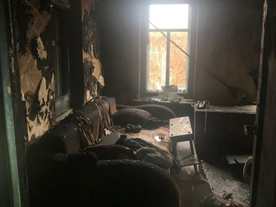 На Дону 64-летний пенсионер погиб при пожаре в дачном доме