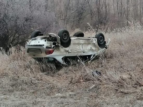 На Дону в аварии с «перевертышем» погибла девушка