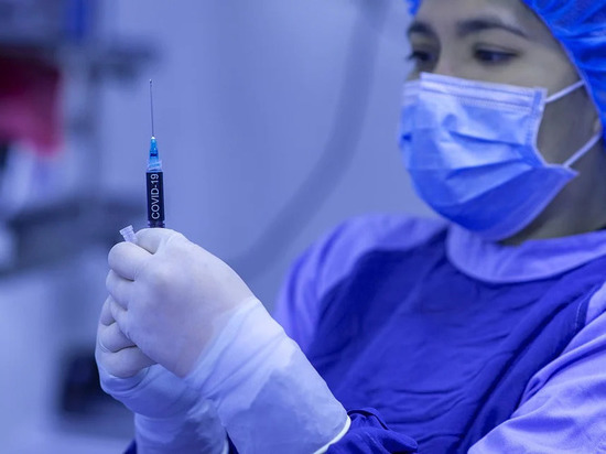 В ДНР ожидается поставка российской вакцины "Спутник V"