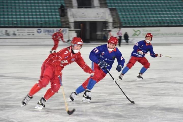 Хоккей с мячом Саяны 2010 Обухов