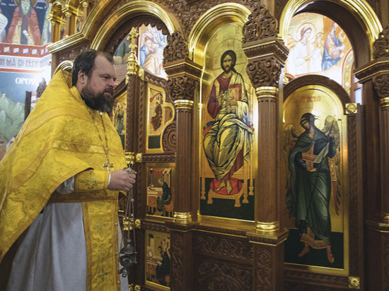 Божественная литургия прошла в честь дня почитания апостола Андрея Первозванного