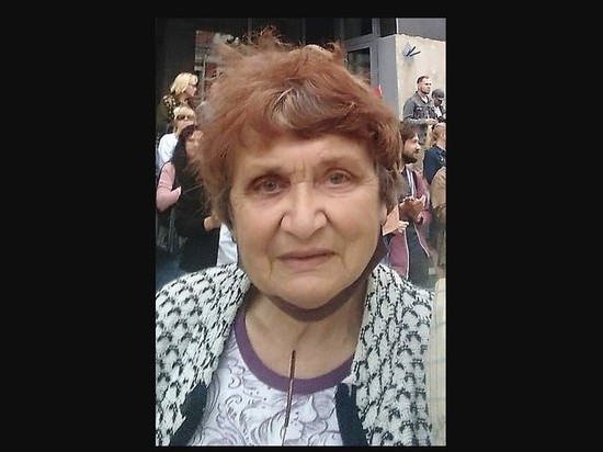 87-летнюю чемпионку в Минске оштрафовали за флаг на балконе