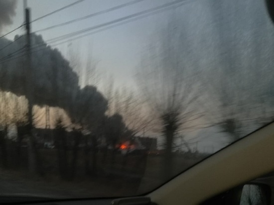 Строительный вагончик сгорел на Магистральной в Чите