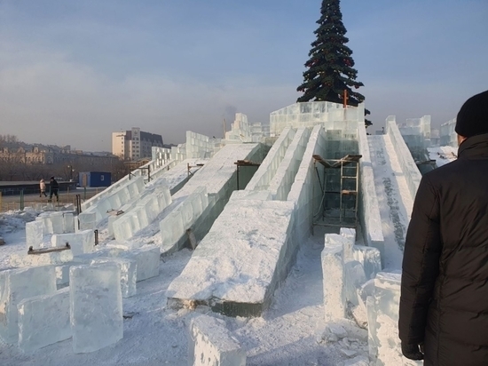 Срок сдачи ледового городка в Чите сдвинули на 25 декабря