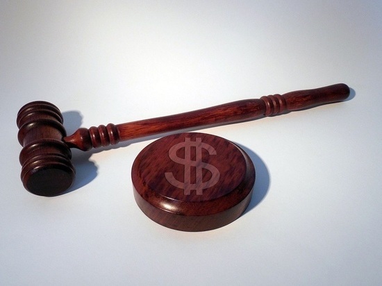 Сотрудника СИЗО в Новосибирске будут судить за продажу зекам героина и мефедрона