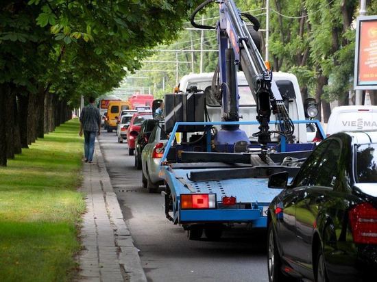 Кондратьев: эвакуаторы могут вернуться на дороги Краснодара