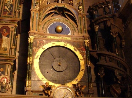 Завод «Ракета» поможет восстановить сгоревшие часы Нотр-Дама