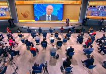 Большая часть вопросов граждан, поступивших на большую пресс-конференцию Владимира Путина, была посвящена темам выплат на детей