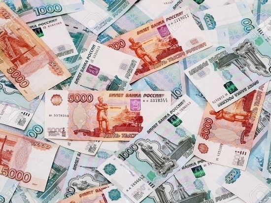 Екатеринбурженка перевела мошенникам 2,6 млн рублей и осталась должна банку
