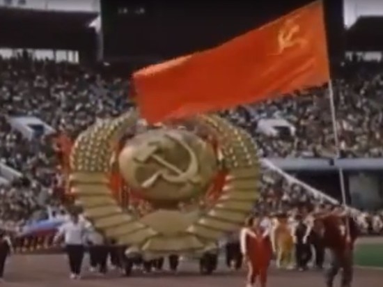 Мэр в ответ на запрет CAS предложил спортсменам выйти с флагом СССР