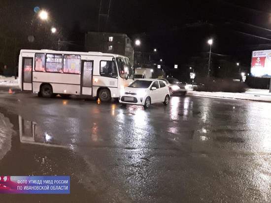 В Иванове произошла авария с участием автобуса