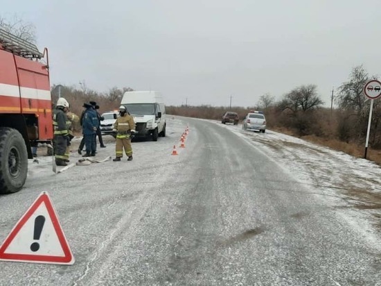 В Астраханской области в ДТП серьезно пострадали пассажиры маршрутки