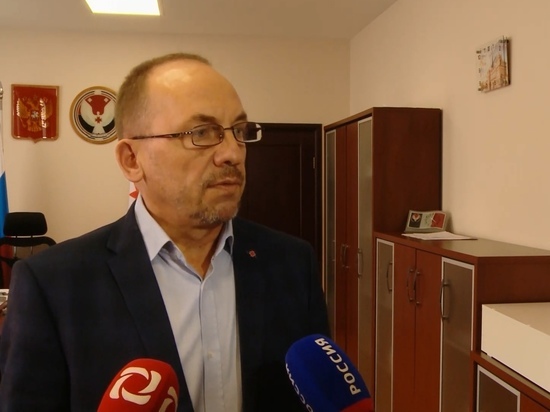 Министр здравоохранения УР проверил ковид-центр в Ижевске