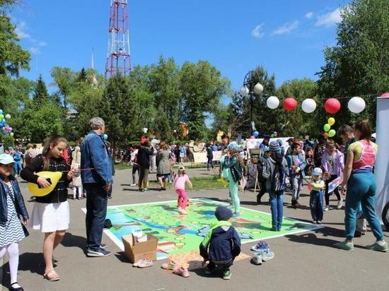 Абакан признали лучшим в России городом по проектам для детей