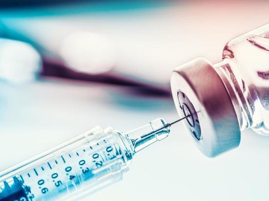 Антиковидную прививку на Колыме получат только те, кто привился от гриппа