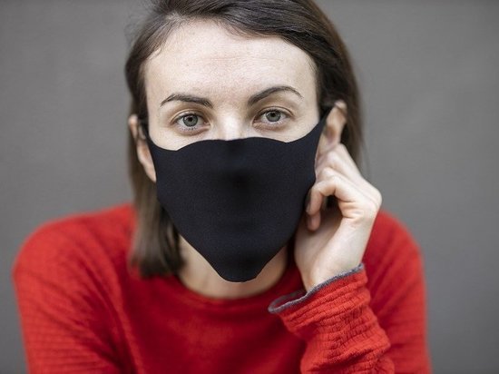 Какое влияние медицинские маски оказывают на способность человека распознавать лица