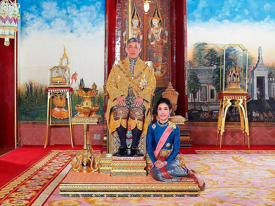 Дворцовые интриги в Таиланде играют на руку противникам монархии