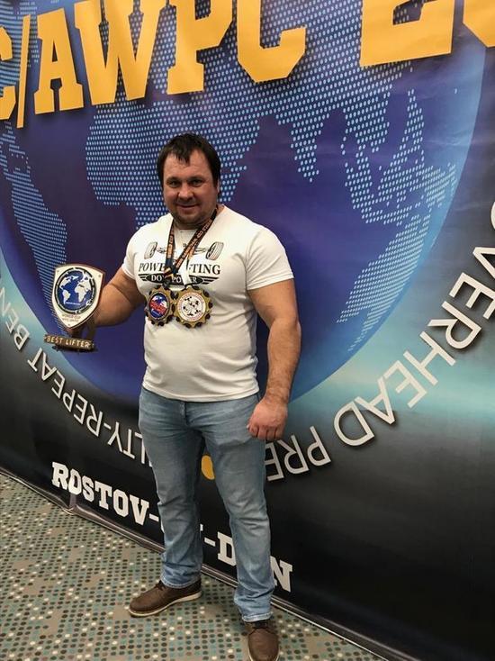 Ставрополец Александр Зайцев выиграл седьмое за год золото в пауэрлифтинге
